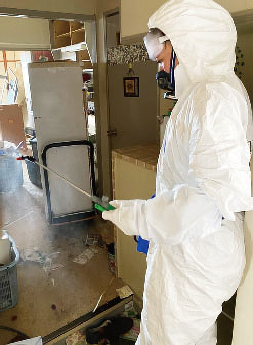 孤独死現場の清掃